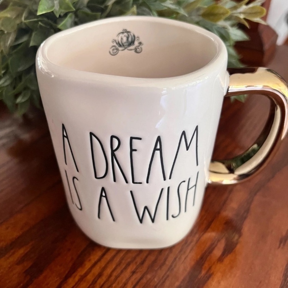 Disney Cinderella Princess Rae Dunn "A Dream is a Wish" ceramic Mug Gold Handle